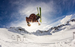 V体育官方app-申花客战北京中赫国安，力争客场赢球，申花战胜国安集锦